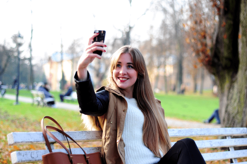selfie time blogger blogerka michael kors iphone 5 czym robić zdjęcia