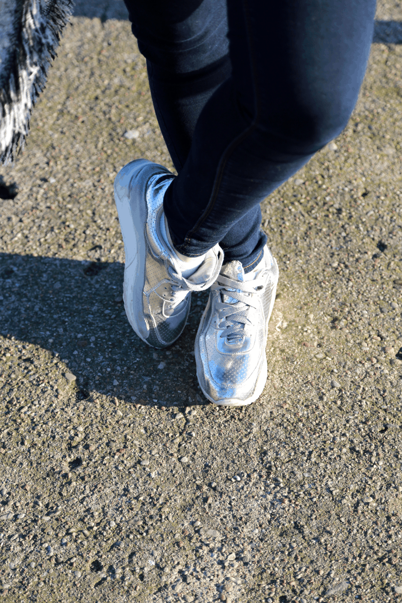 srebrne buty sneakersy blogerki